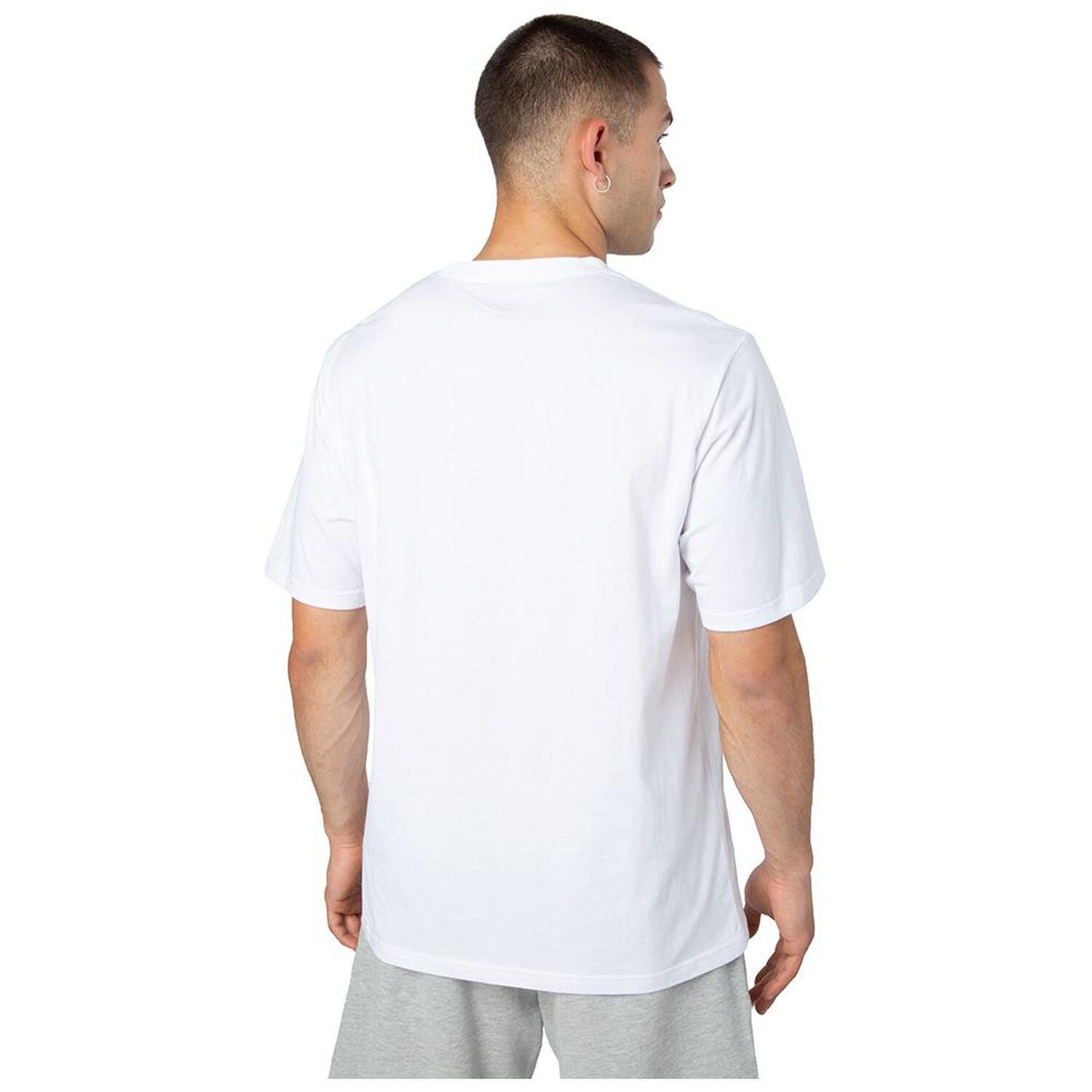 Polera Deportiva Hombre Umbro Essentials Small Logo image number 1.0