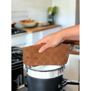 Pa&ntilde;o Aislante De Luxe Para Cocina / Asado 100% Cuero En Varas Meats & Grill