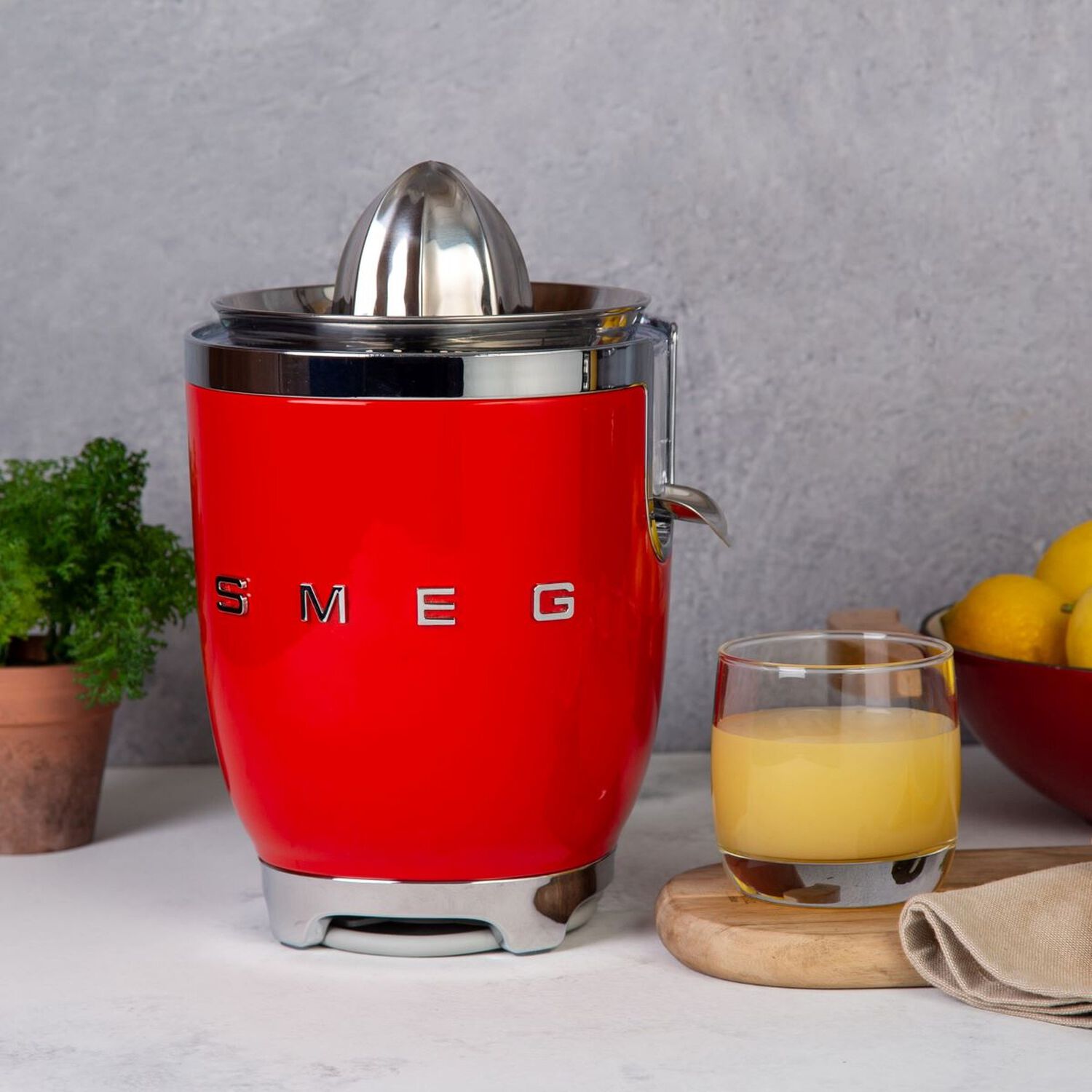 Exprimidor Smeg Rojo Modelo Cjf01rdeu image number 2.0