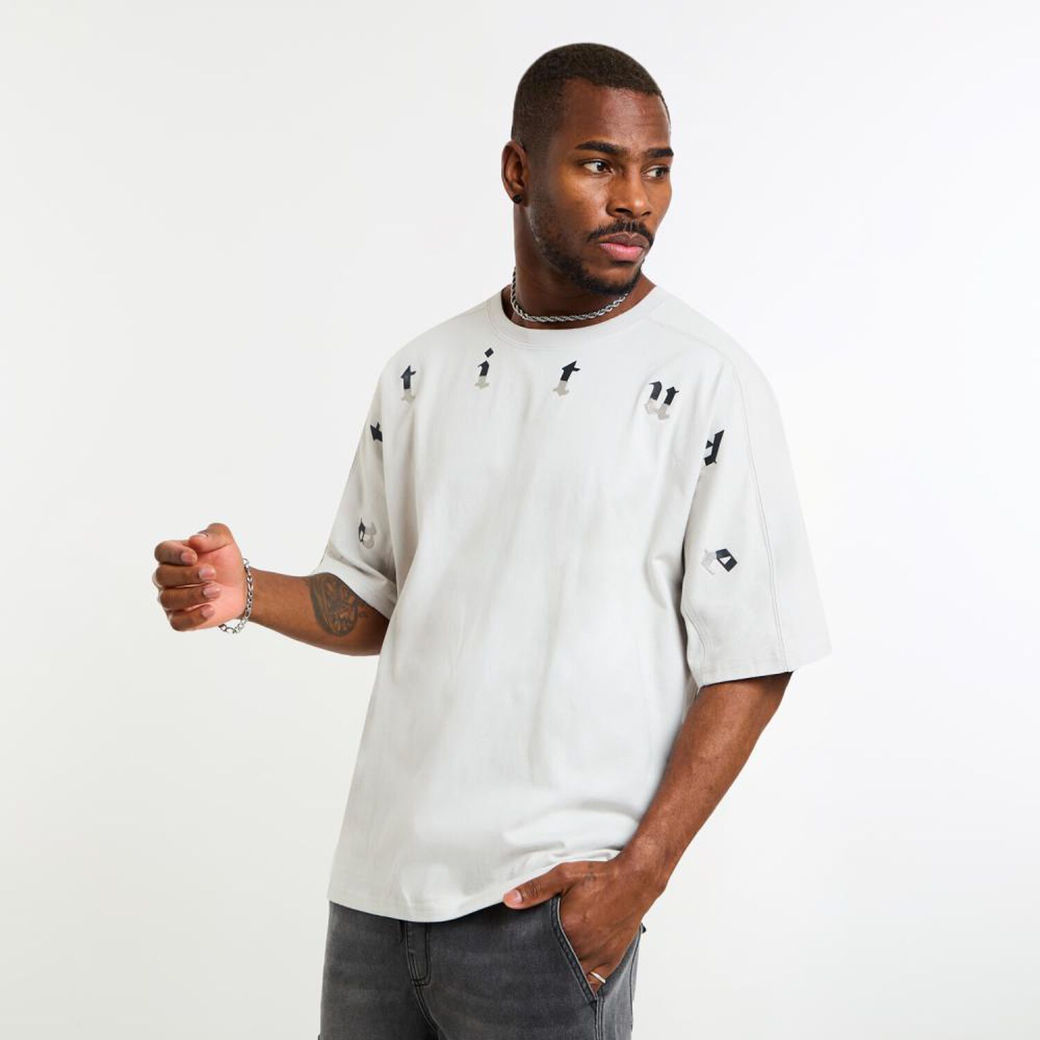 Polera Oversize Manga Corta Cuello Redondo Hombre Rolly Go image number 2.0