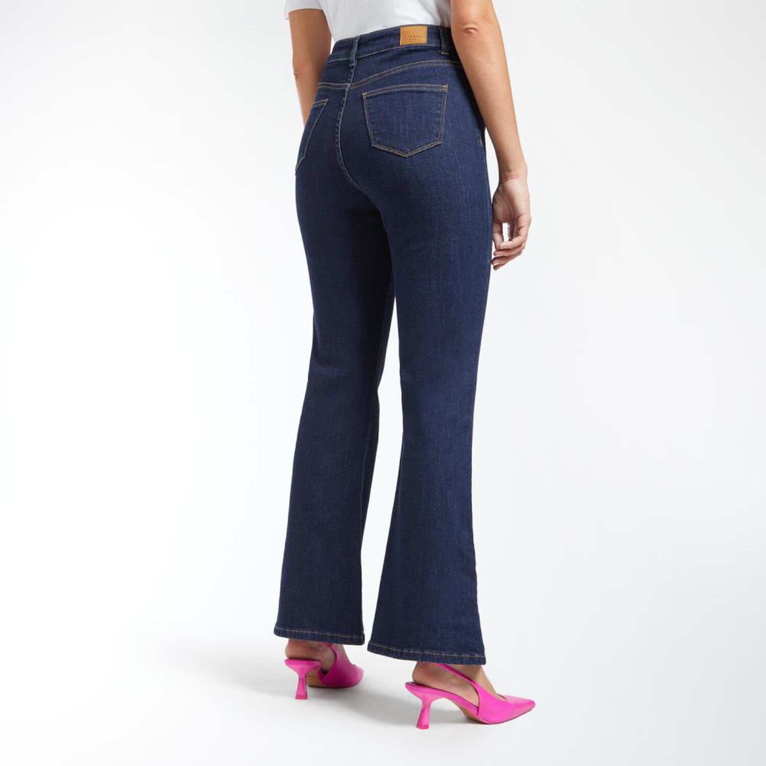 Jeans Tiro Alto Flare Mujer Kimera image number 3.0