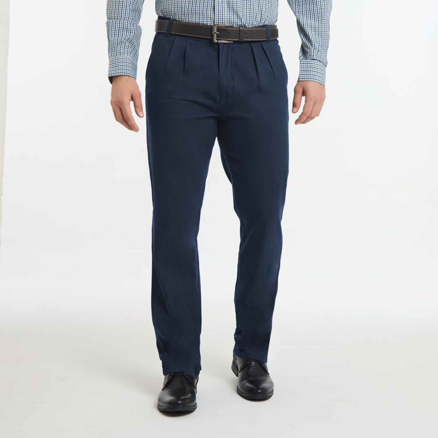 Pantal&oacute;n Liso Tiro Medio Regular Hombre Herald image number 0.0
