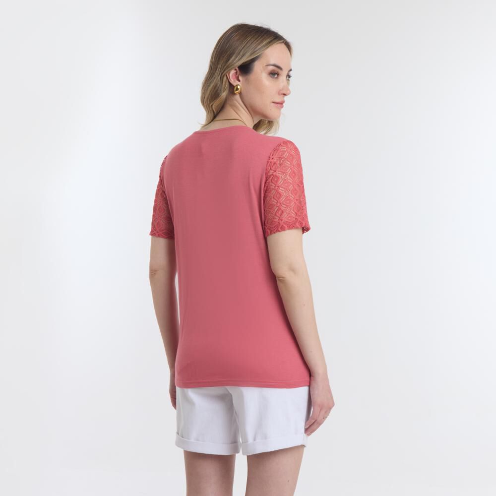 Polera Lace Delantero Manga Corta Cuello Redondo Mujer Geeps image number 3.0