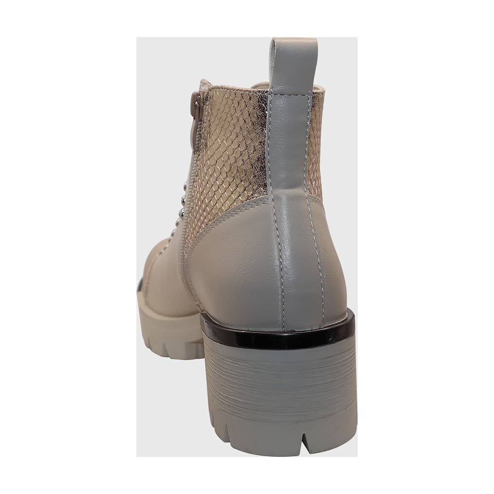 Botin Dorado Tri image number 3.0