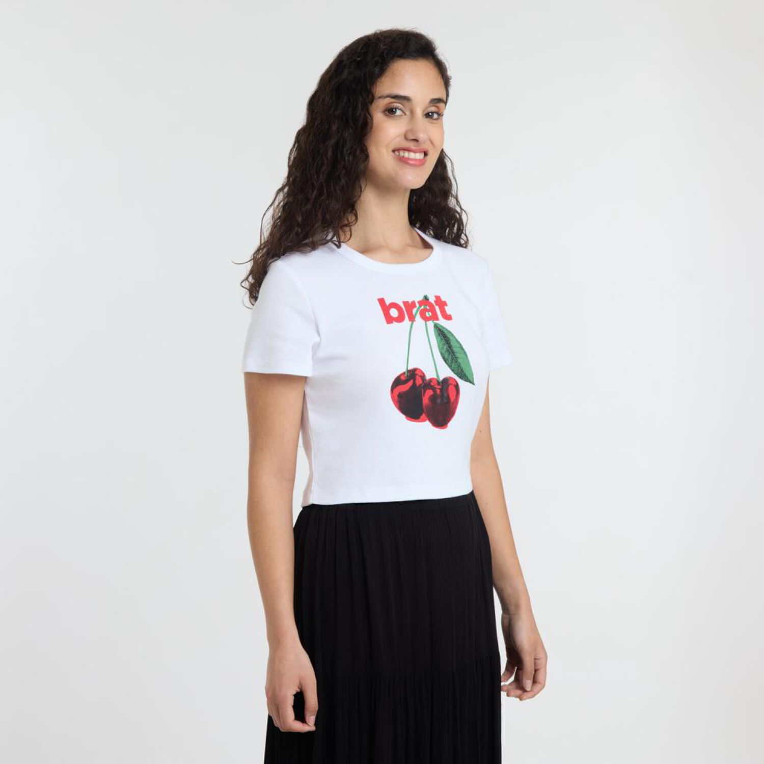 Polera Crop Print Moda Manga Corta Cuello Redondo Mujer Freedom image number 2.0