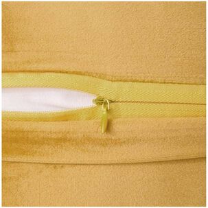 Pack De 02 Fundas De Coj&iacute;n De Terciopelo Con Pompon 45x45 Amarillo