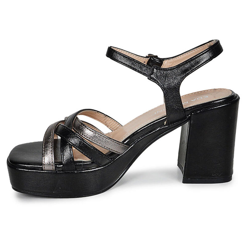 Sandalia Dakota Negro image number 4.0