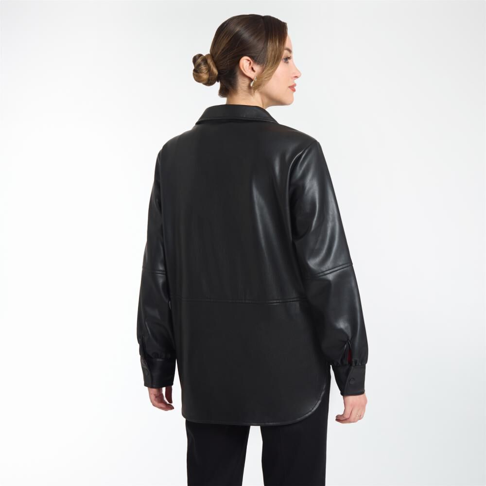 Chaqueta Ecocuero Con Broches Cuello Camisero Mujer Lesage image number 3.0