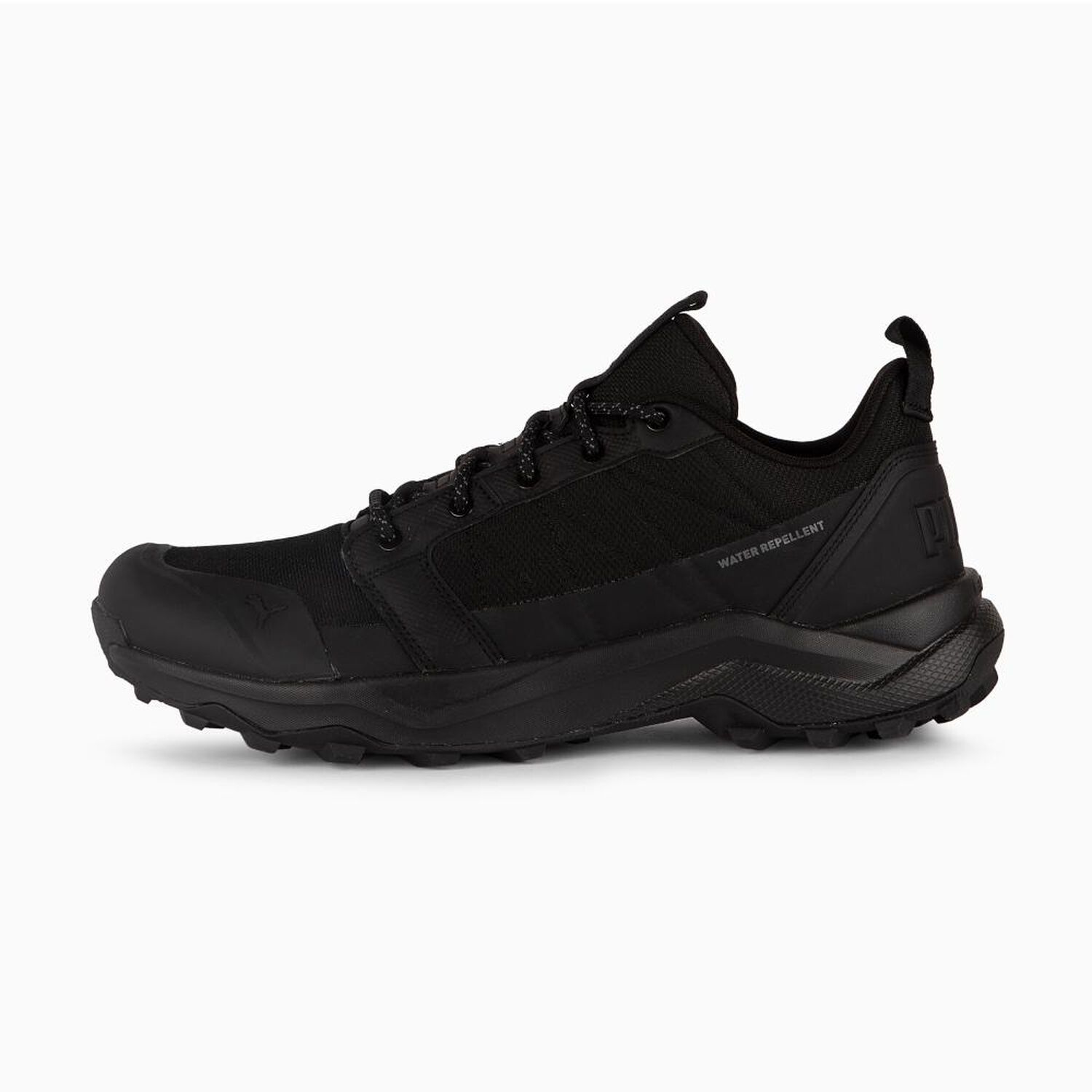 Zapatilla Outdoor Hombre Puma Boulder Low Wtr Negro Water Repellent image number 1.0
