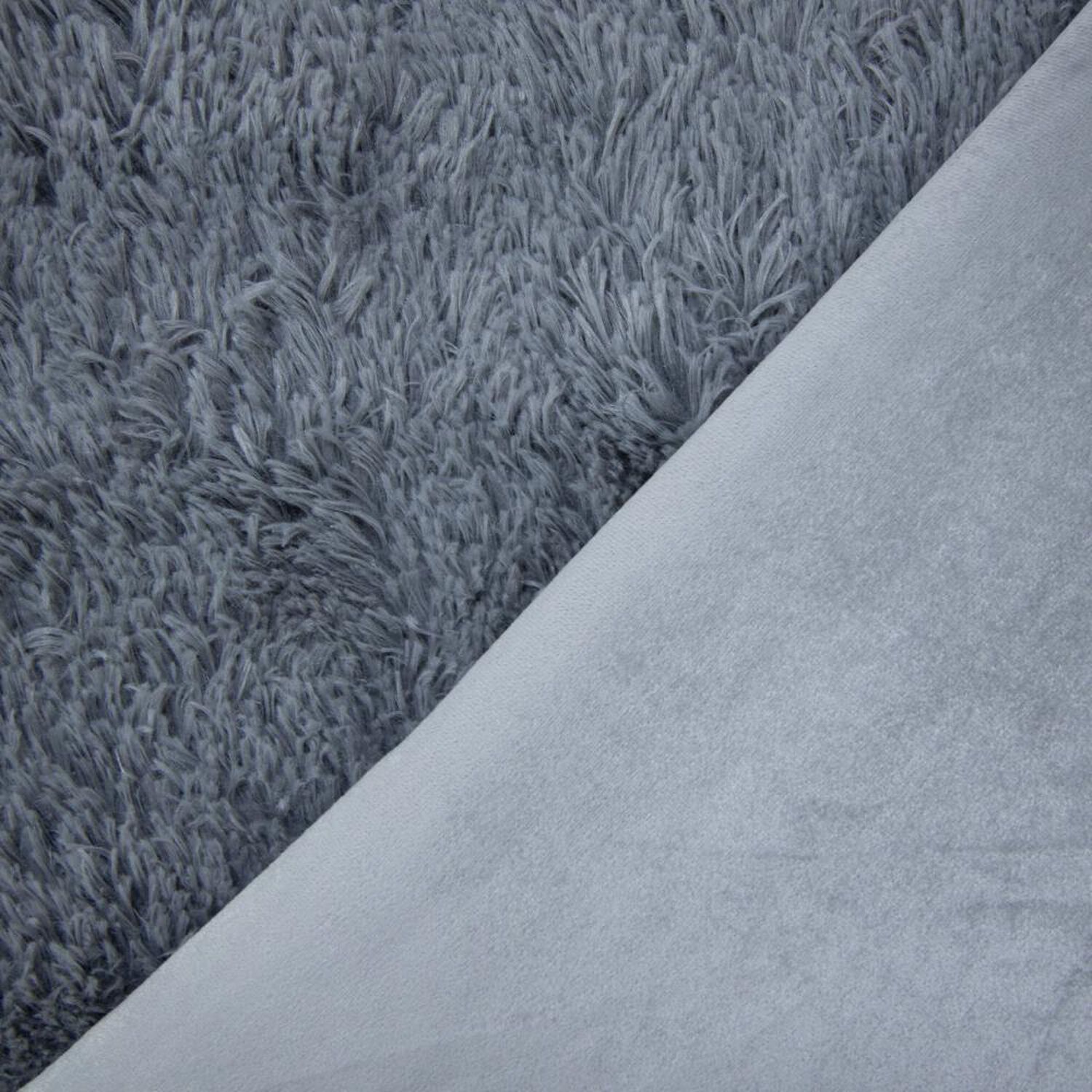 Plum&oacute;n Azhome Faux Fur 25p / King image number 2.0