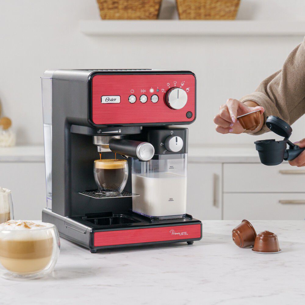 Cafetera Autom&aacute;tica Oster Primalatte Roja Bvstem6604r image number 6.0