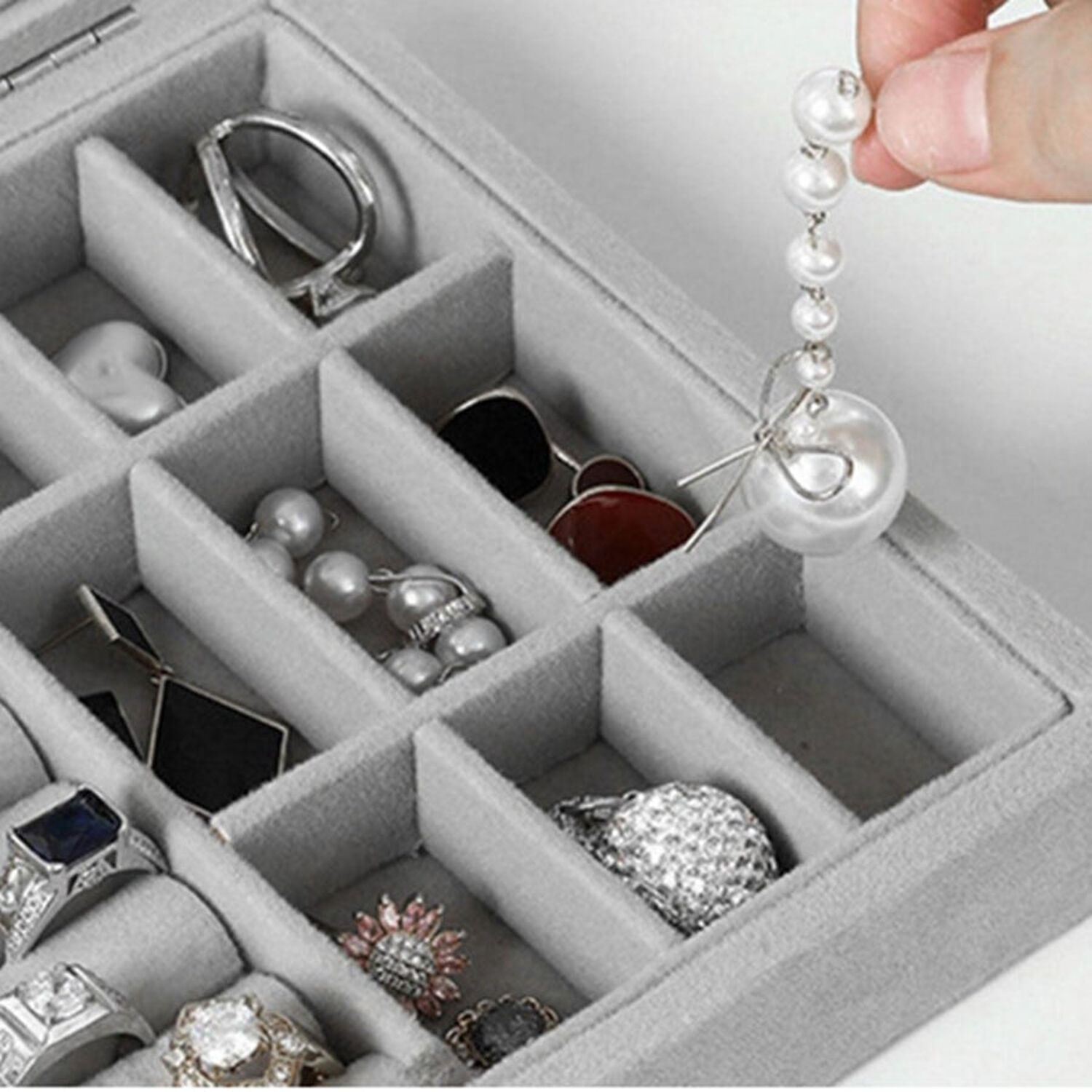 Caja Presentaci&oacute;n Para Exhibir Anillos Y Joyas Elegante Terciopelo Y Cristal image number 2.0
