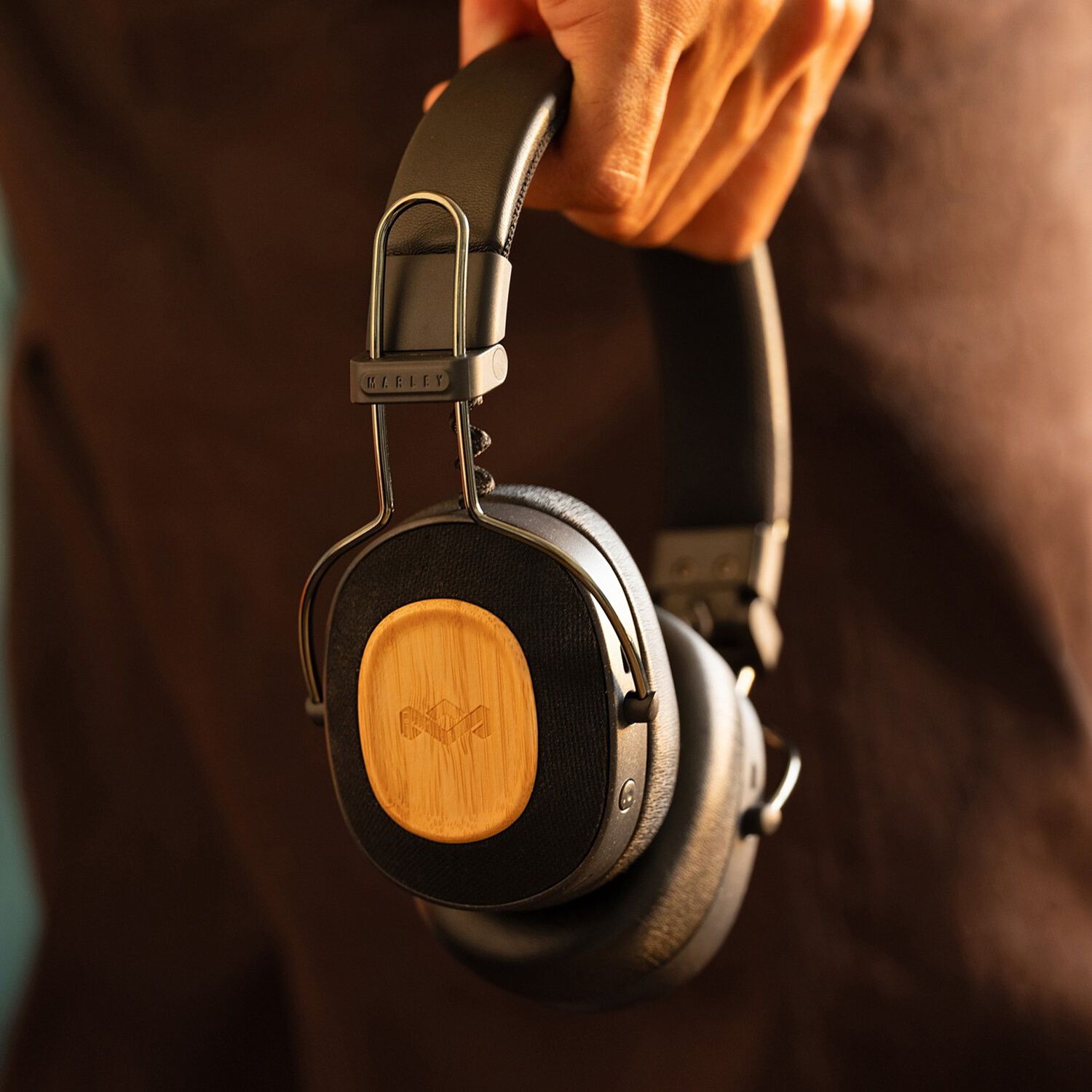 Aud&iacute;fonos Bluetooth Positive Vibration Riddim Negro Marley image number 4.0