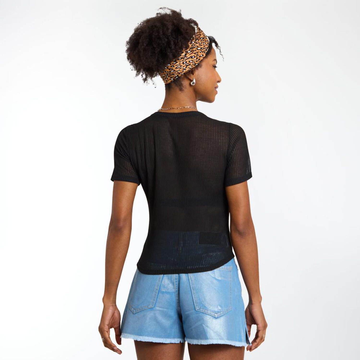 Polera Satinada Manga Corta Cuello Redondo Mujer Rolly Go image number 3.0