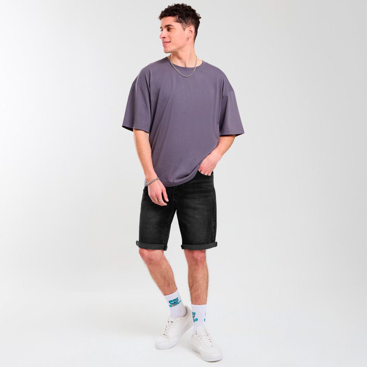 Bermuda Denim Tiro Medio Slim Hombre Skuad image number 1.0