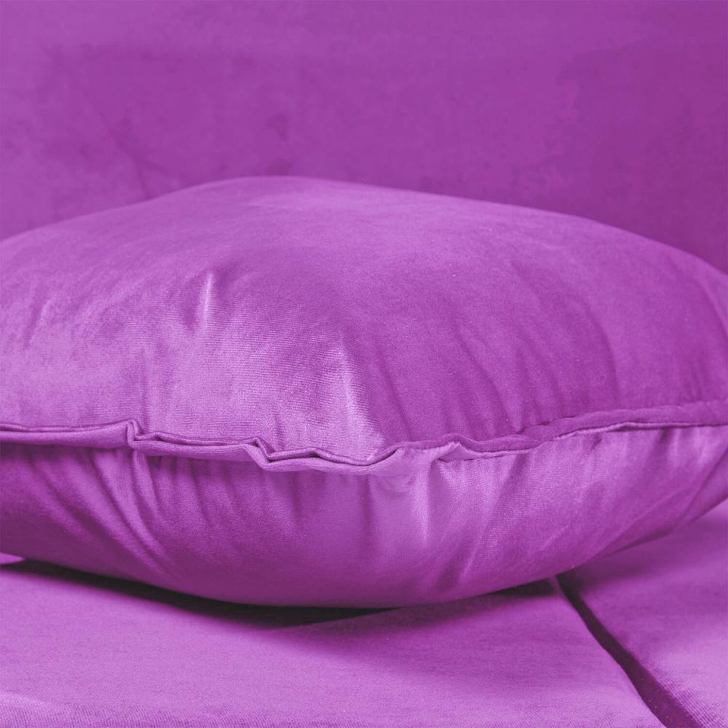 Sof&aacute; Almore Paris + 2 Pouf / 5 Cuerpos image number 1.0