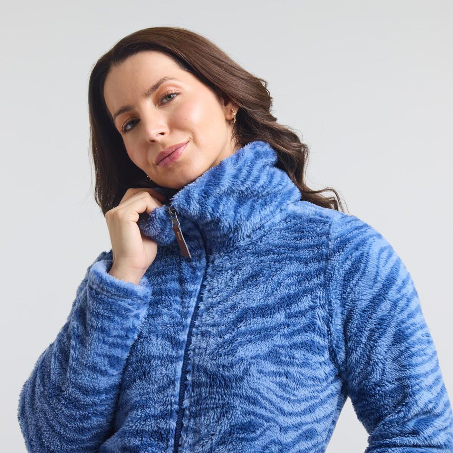 Poler&oacute;n Print Polar Fleece Regular Cuello Alto Mujer Geeps image number 4.0