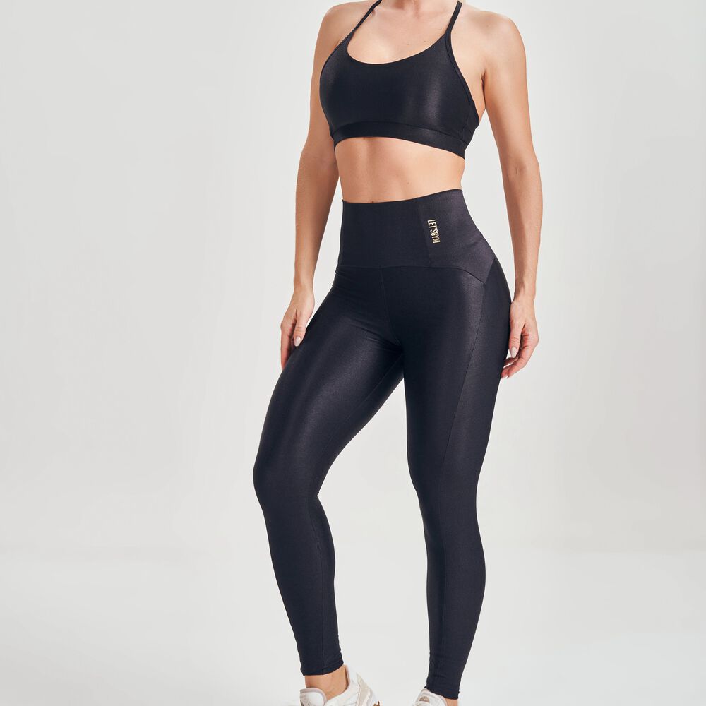 Conjunto Deportivo Basic Fit image number 0.0