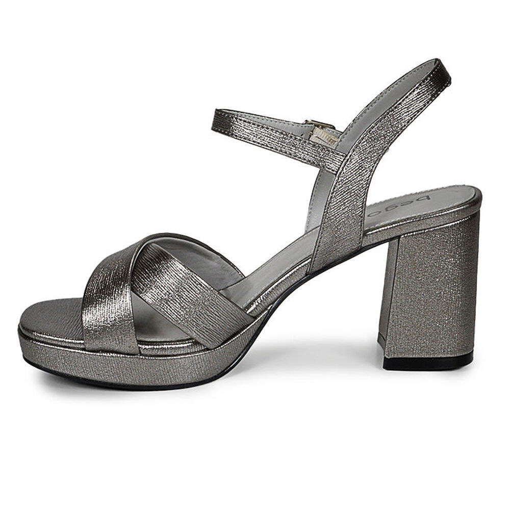 Sandalia Jordina Plateado image number 4.0