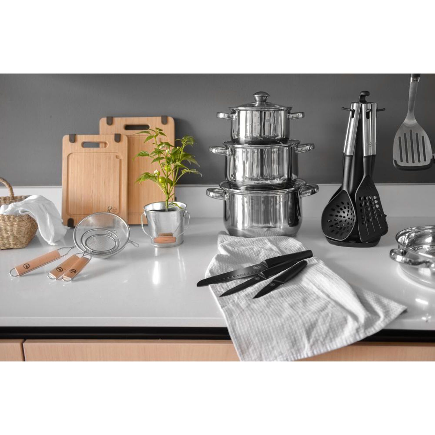 Bater&iacute;a De Cocina Ilko Prime Design / 11 Piezas image number 8.0