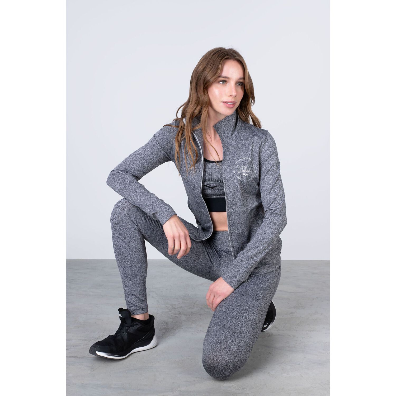 Chaqueta Basic Charcoal Everlast image number 4.0