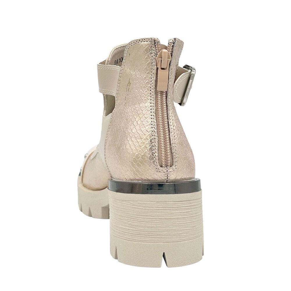 Bot&iacute;n Para Mujer Con Hebilla, Color Beige, Aberturas image number 4.0