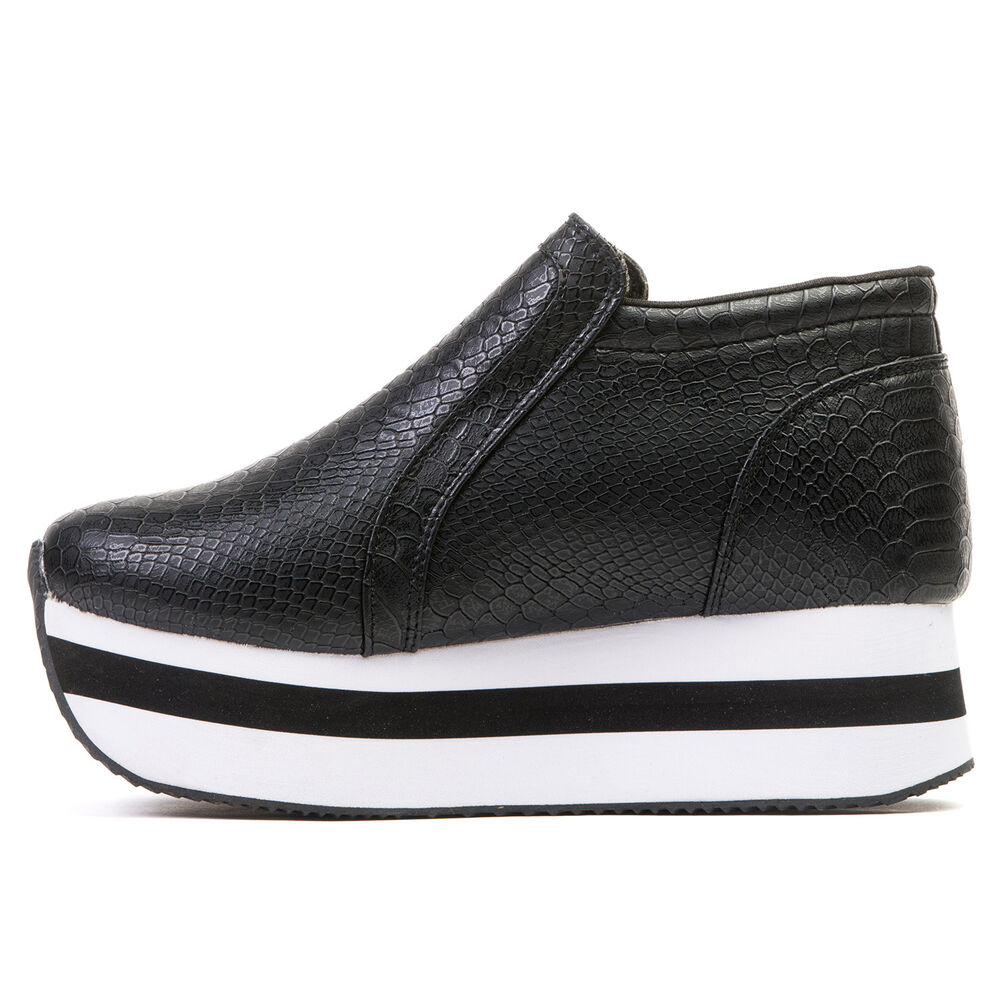 Zapatilla Mujer Negro Nagini Chancleta image number 1.0
