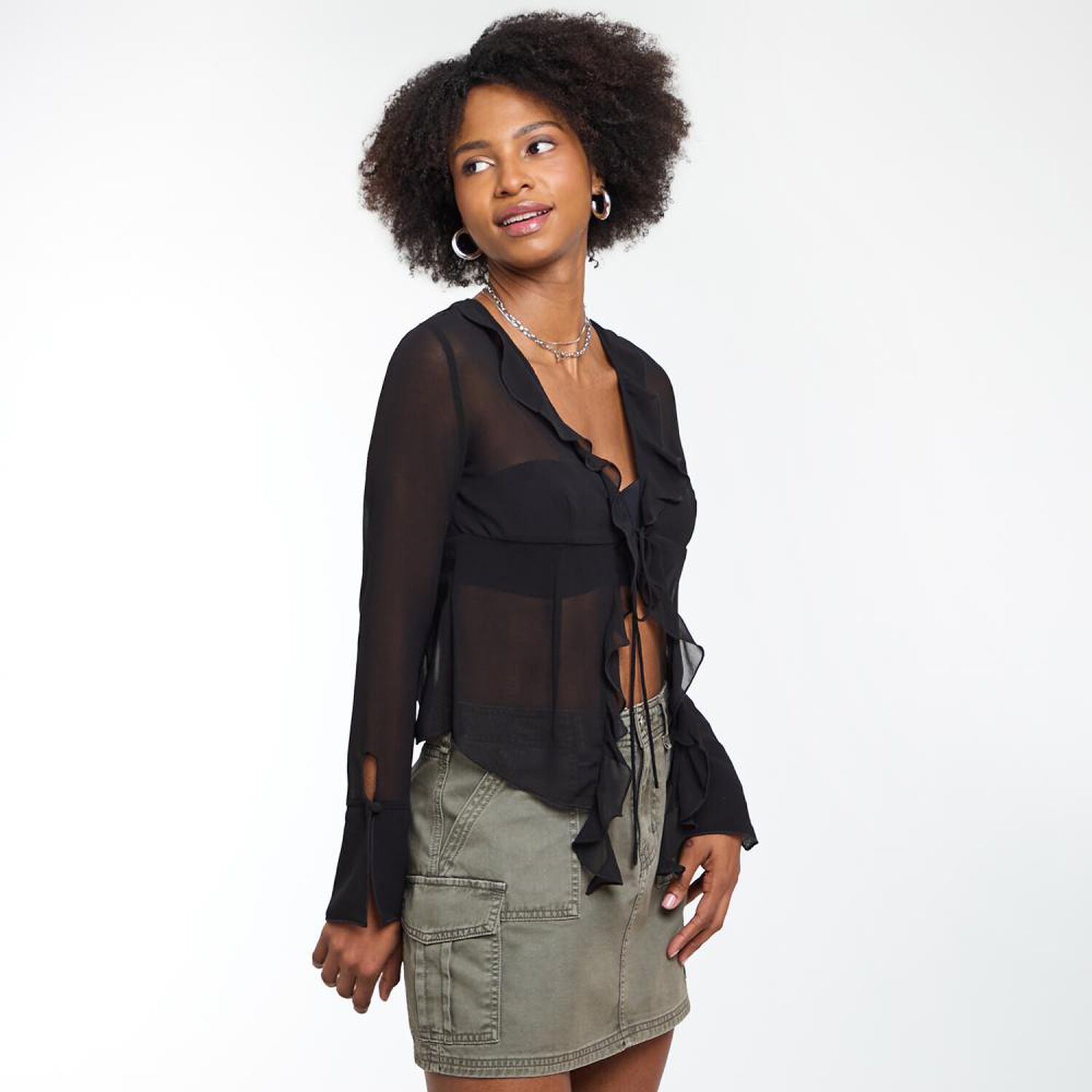 Blusa Con Lazo Manga Larga Cuello V Mujer Rolly Go image number 3.0