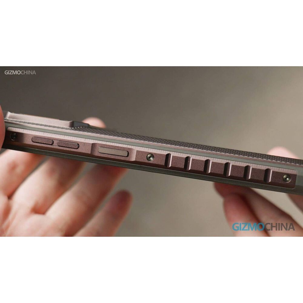 Celular Rugged Iiif150 Raptor Resistente A Golpes, Polvo, Humedad Y Agua / C&aacute;mara Con Visi&oacute;n Nocturna, C&aacute;mara T&eacute;rmica, Carga R&aacute;pida 65.0w image number 2.0