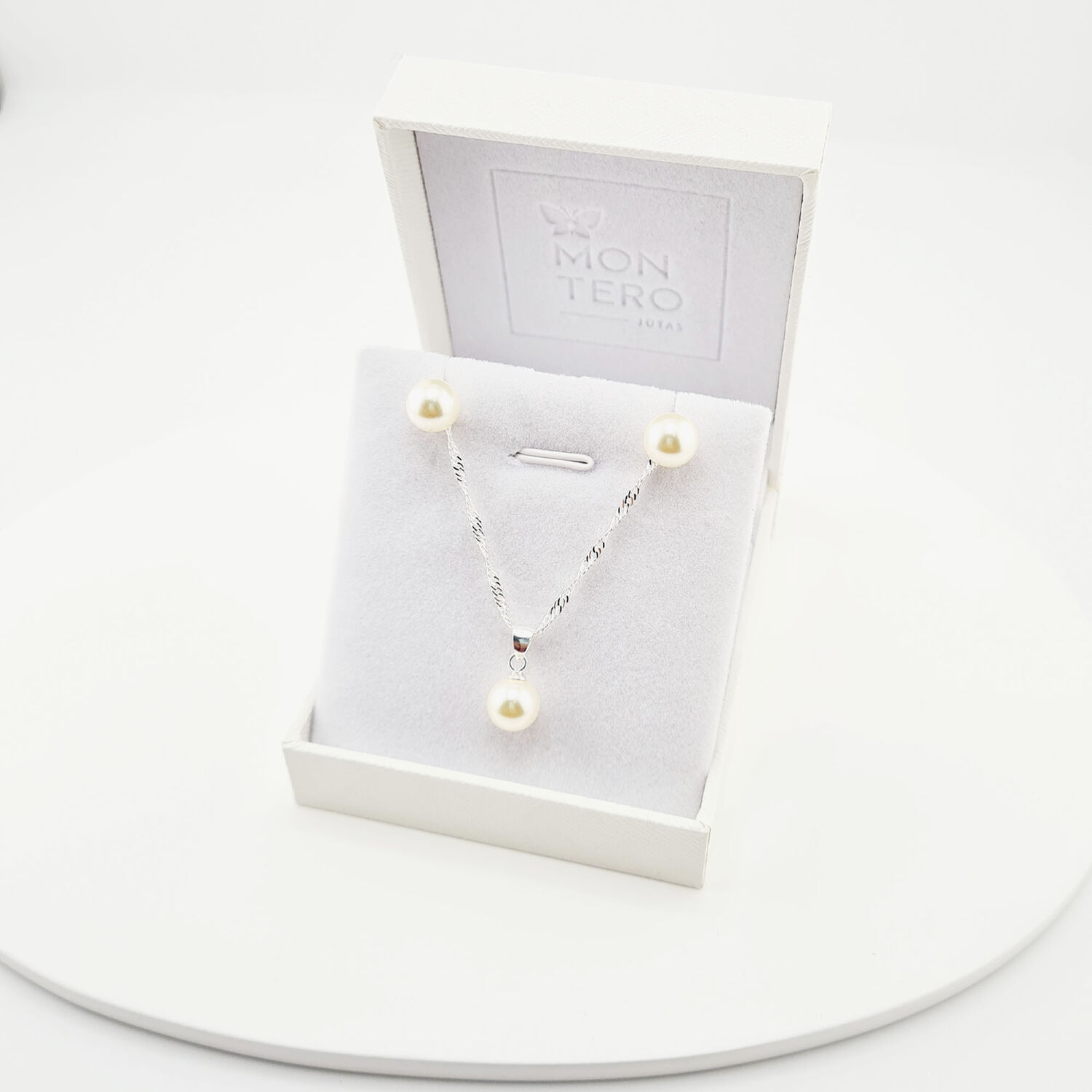 Conjunto Viena Con Perlas Organicas Cream image number 2.0