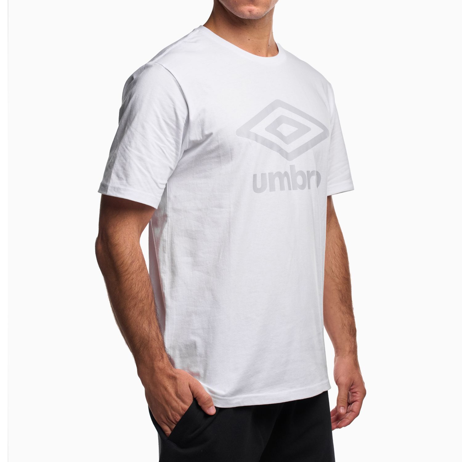Polera Deportiva T-shirt Big Logo Umbro image number 2.0