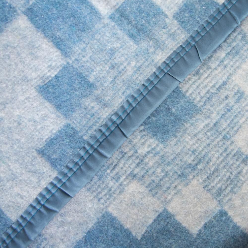 Frazada Casaideal Reciclada / 1.5 Plazas image number 2.0