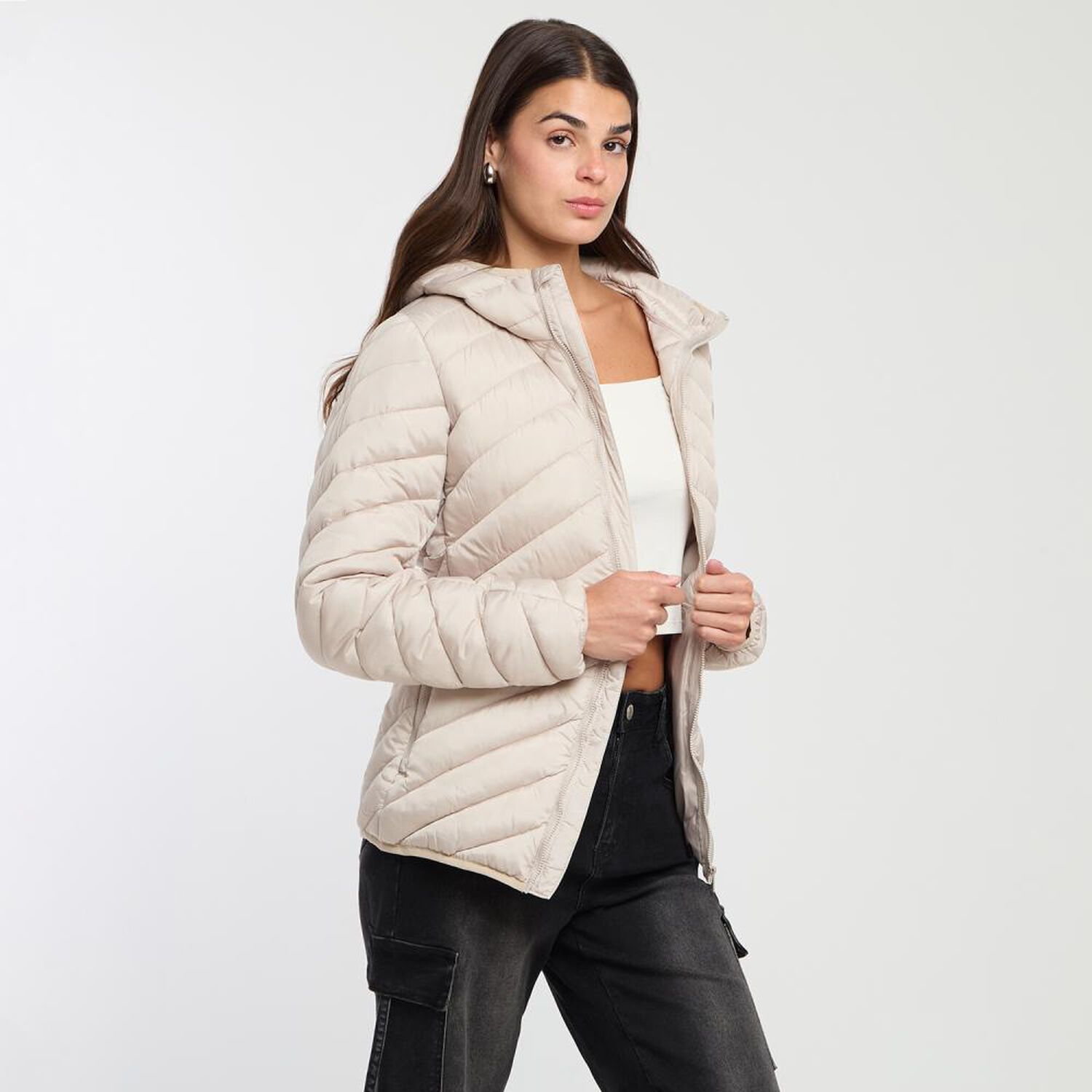 Parka En Linea Diagonal Cuello Alto Con Capucha Mujer Rolly Go image number 2.0