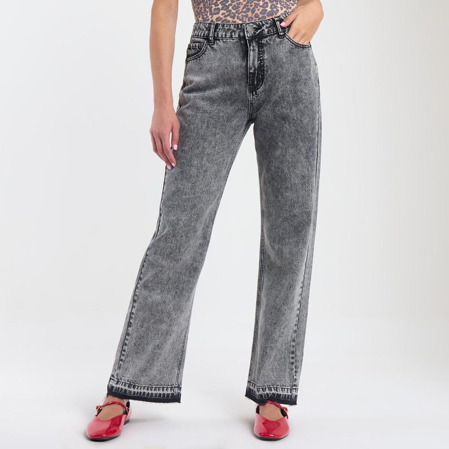 Jeans Proceso Lavado Tiro Medio Straigth Mujer Rolly Go image number 0.0