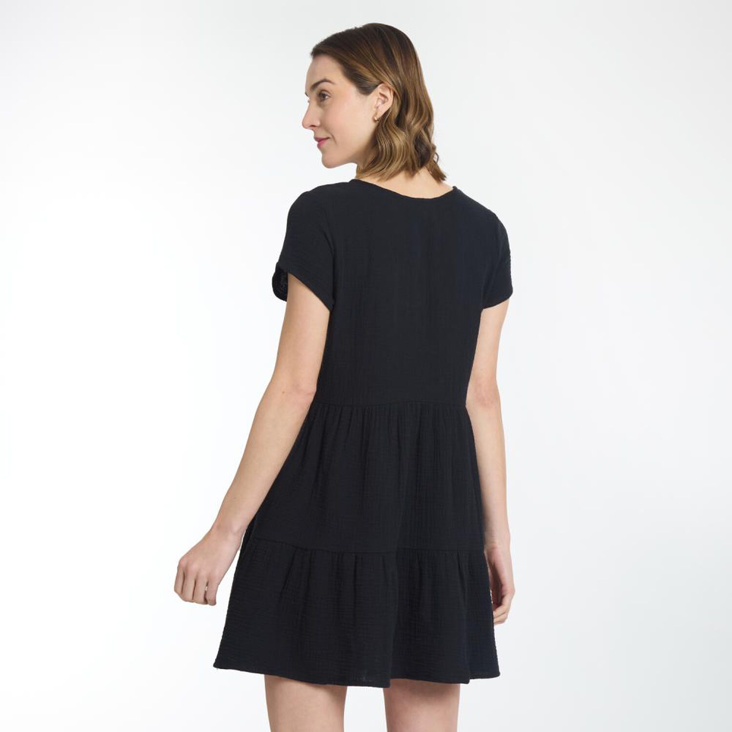 Vestido Corto En Capas Manga Corta Cuello V Mujer Ocean Pacific image number 3.0