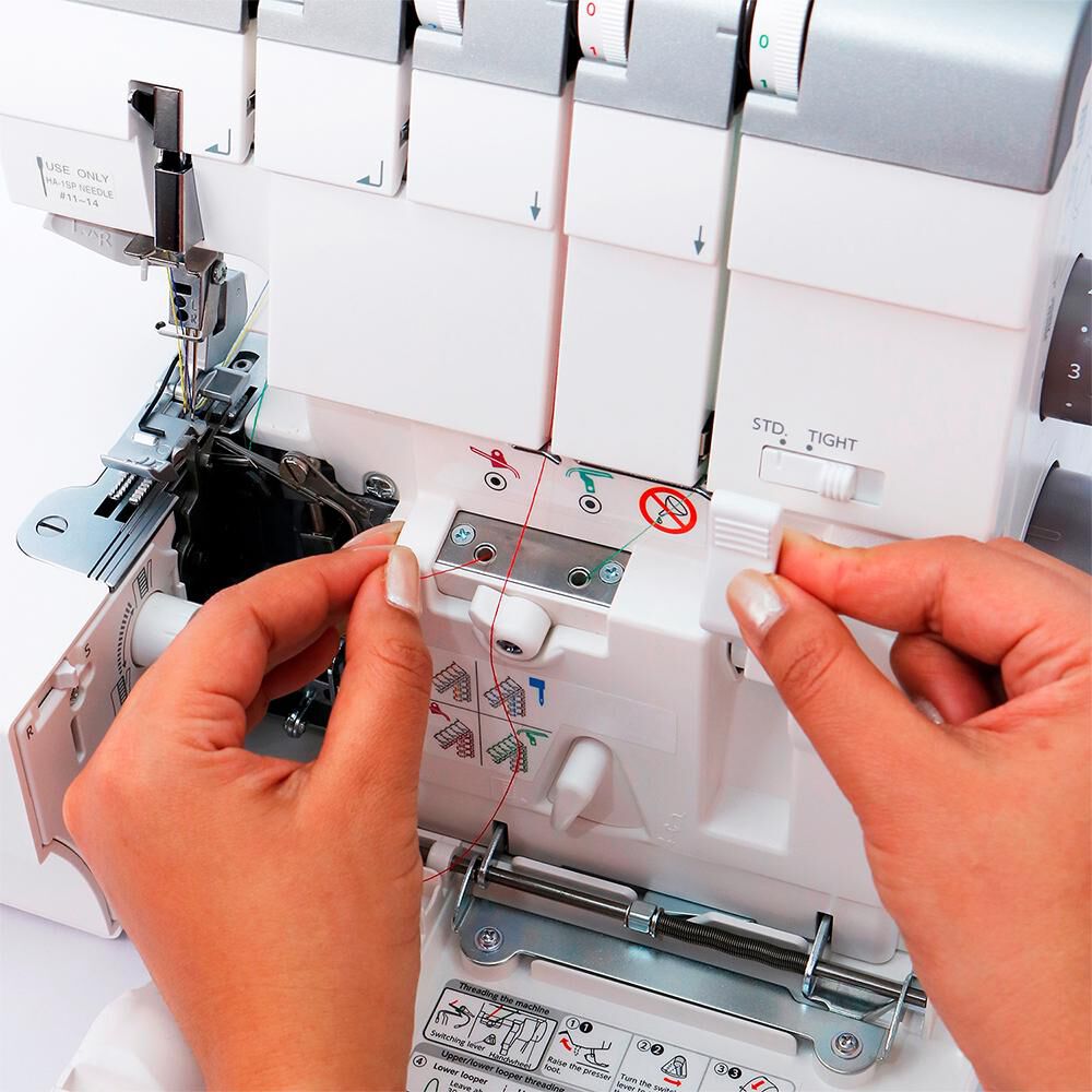 M&aacute;quina Overlock Janome AT2000D image number 5.0