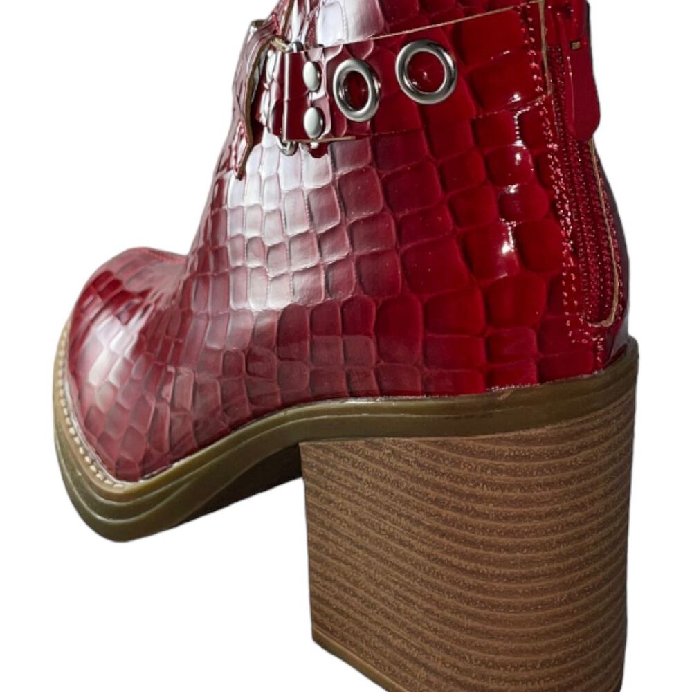 Botin Rojo Croco Correa image number 1.0