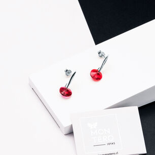 Aros Punto De Luz Plata Italiana 925 Y Cristales Genuinos Scarlet