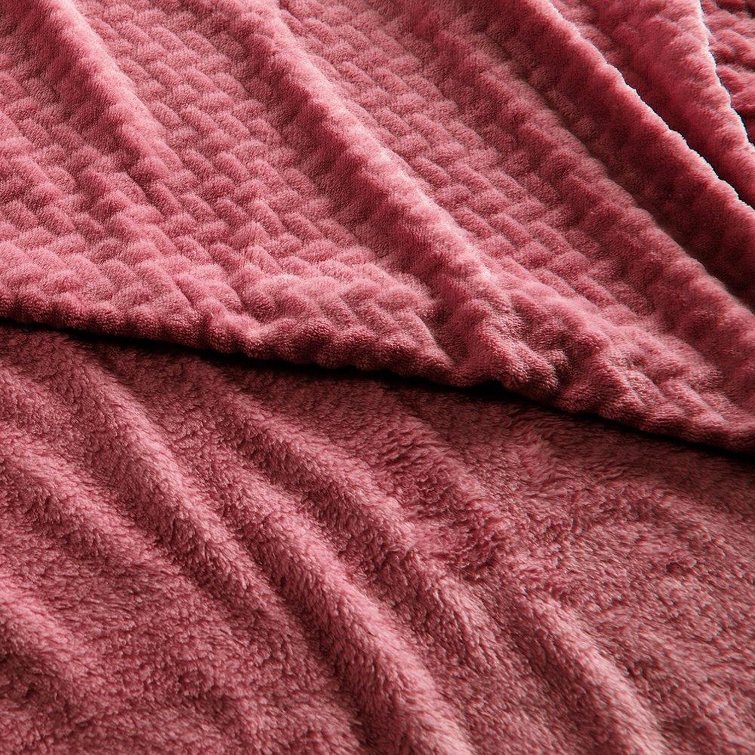 Frazada Coral Embossed 2 Plazas Burdeo image number 1.0