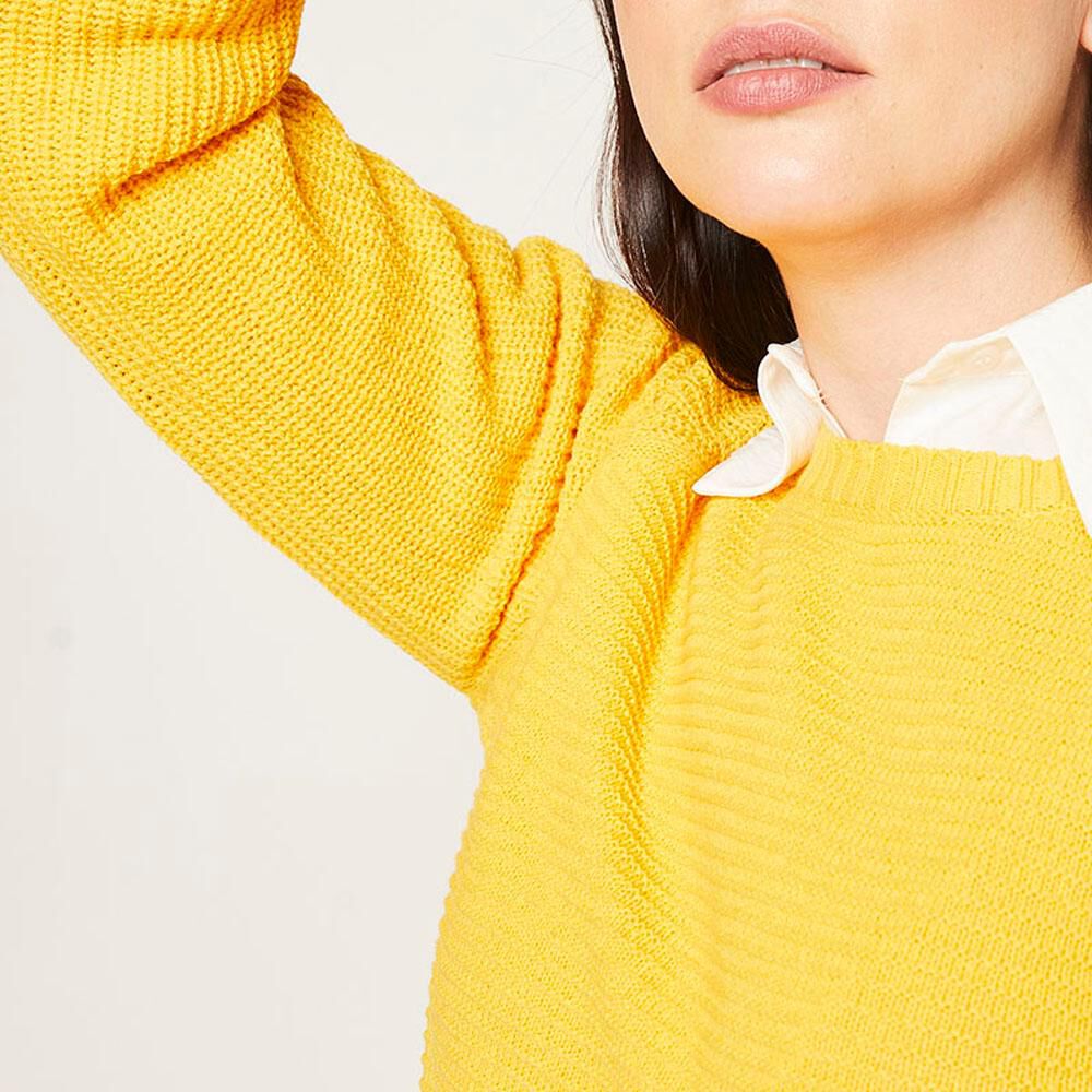 Sweater Liso Trenzado Regular Cuello Redondo Mujer Geeps image number 3.0