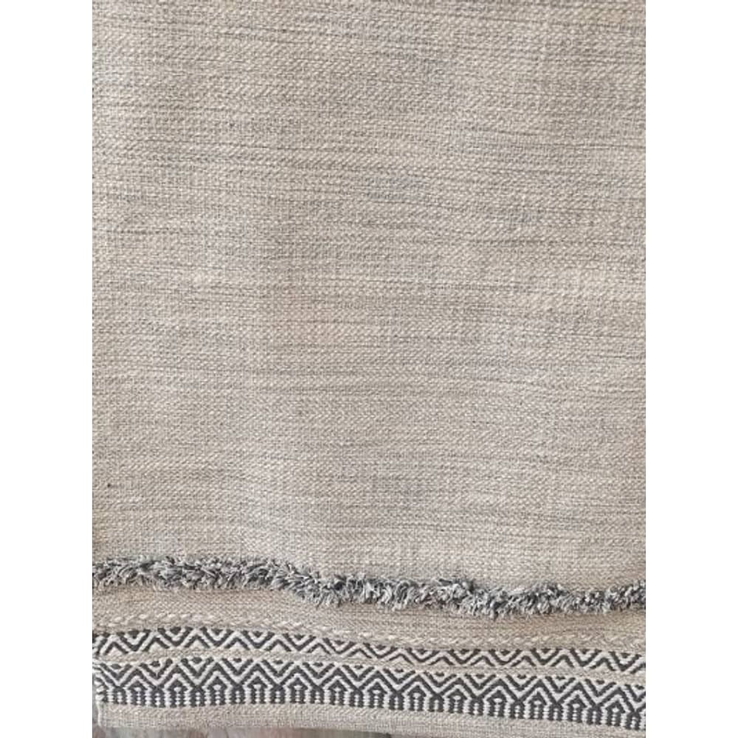 Alfombra Kilim Shaggy Gris Mediana image number 1.0