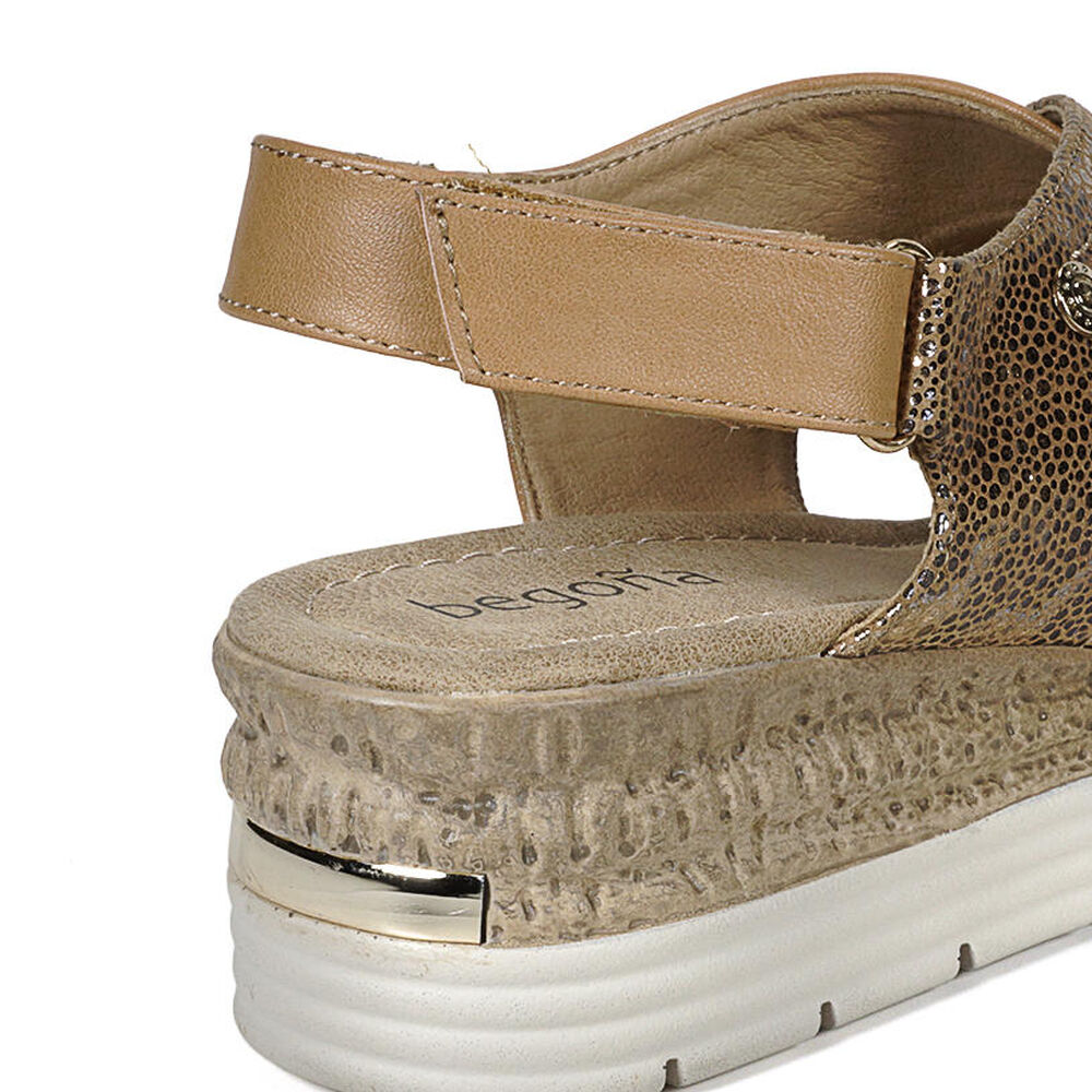 Sandalia Ceren Beige image number 5.0