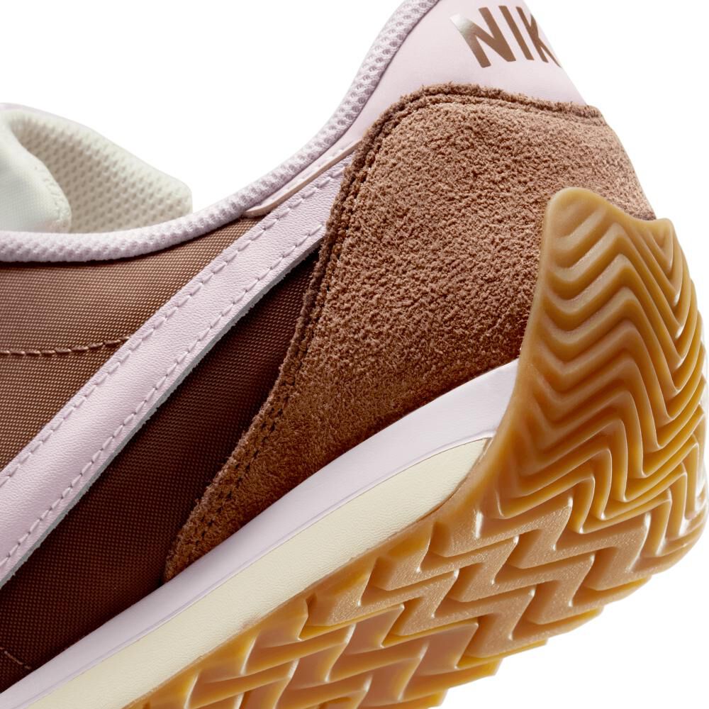 Zapatilla Urbana Nike Pacific image number 2.0