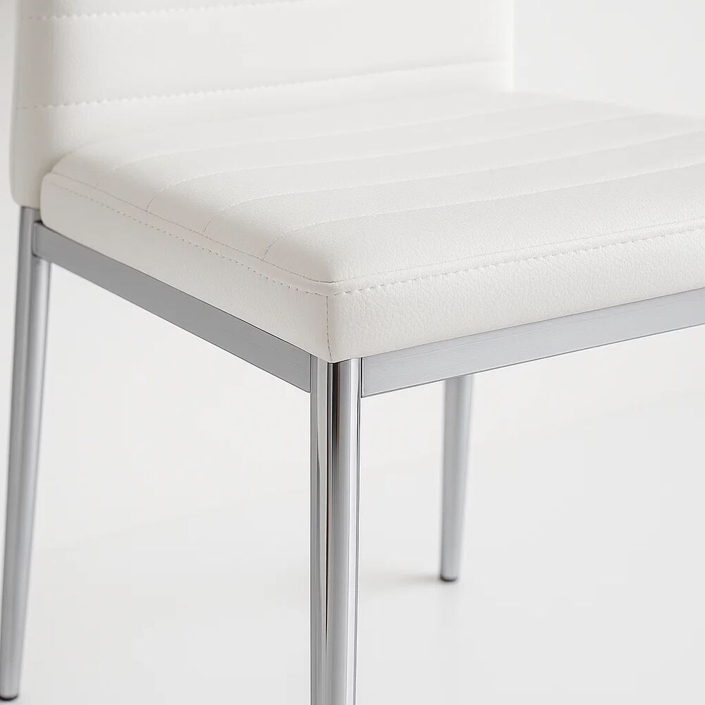 Pack De 4 Sillas Acolchadas Dining Liana Con Patas Cromadas - Blancas image number 5.0