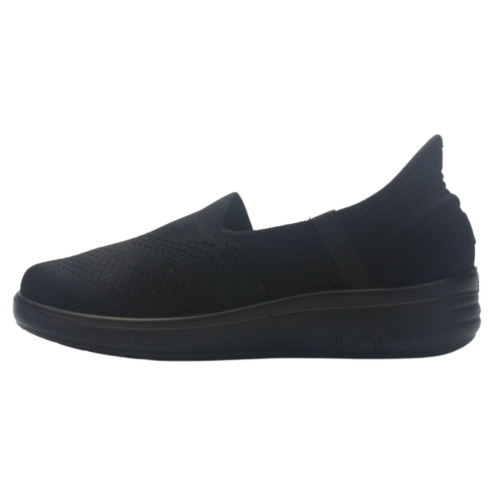 Zapatilla Mujer Chalada Momi-1 Negro Urbano image number 1.0