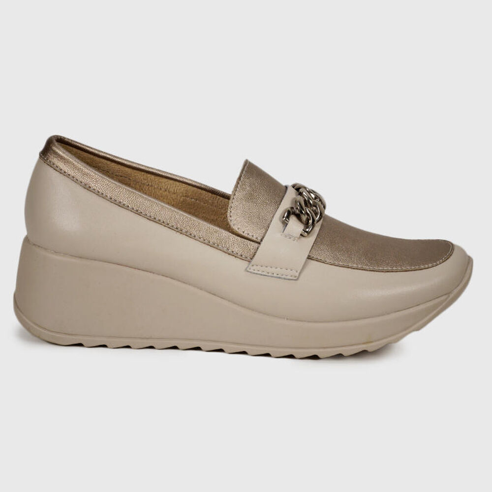 Mocasín Cuero Venisia Dorado image number 1.0