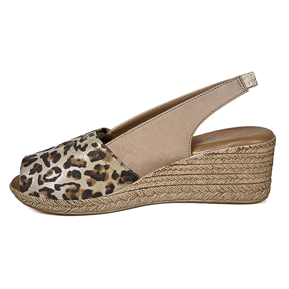 Sandalia Cuero Susanne Beige Print image number 4.0