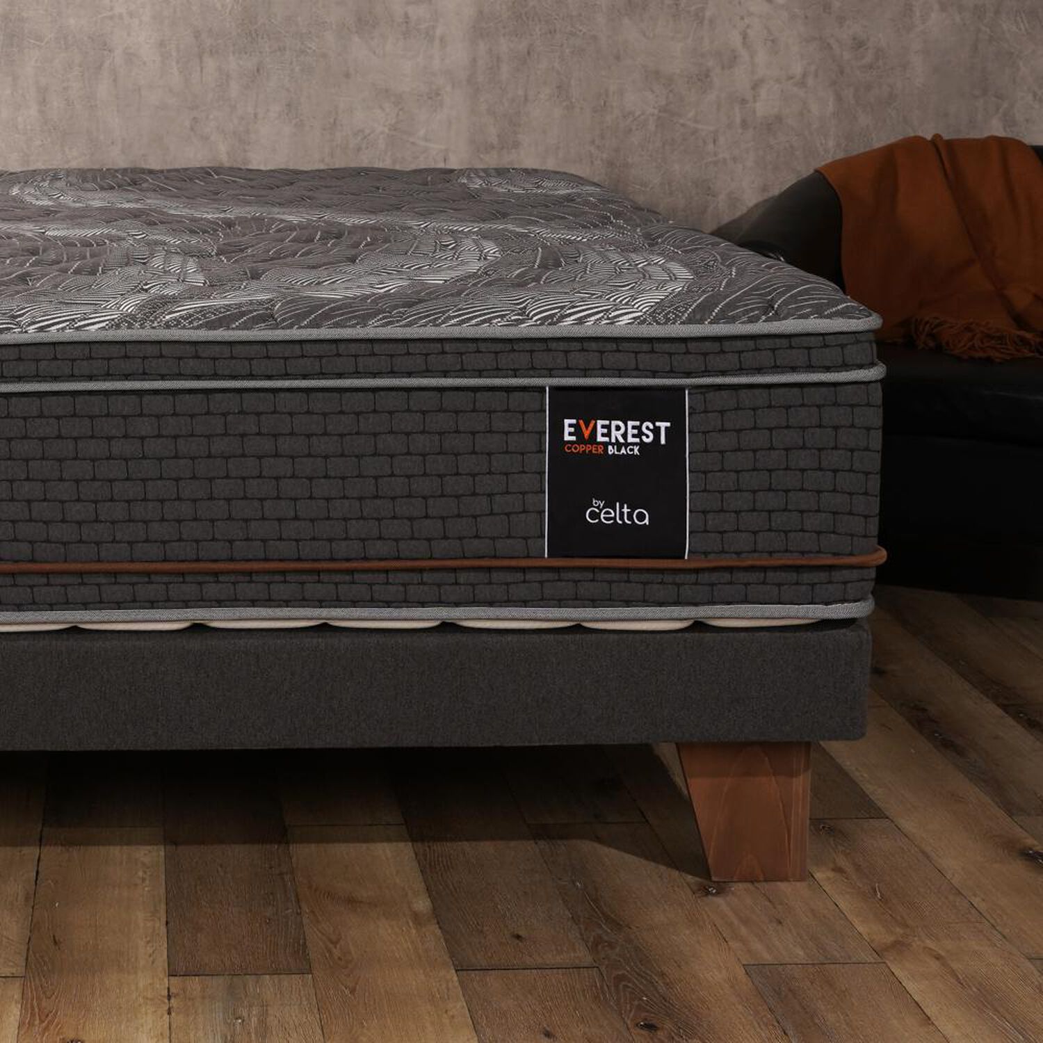 Cama Europea Celta Everest Cobre / King / Base Dividida image number 5.0
