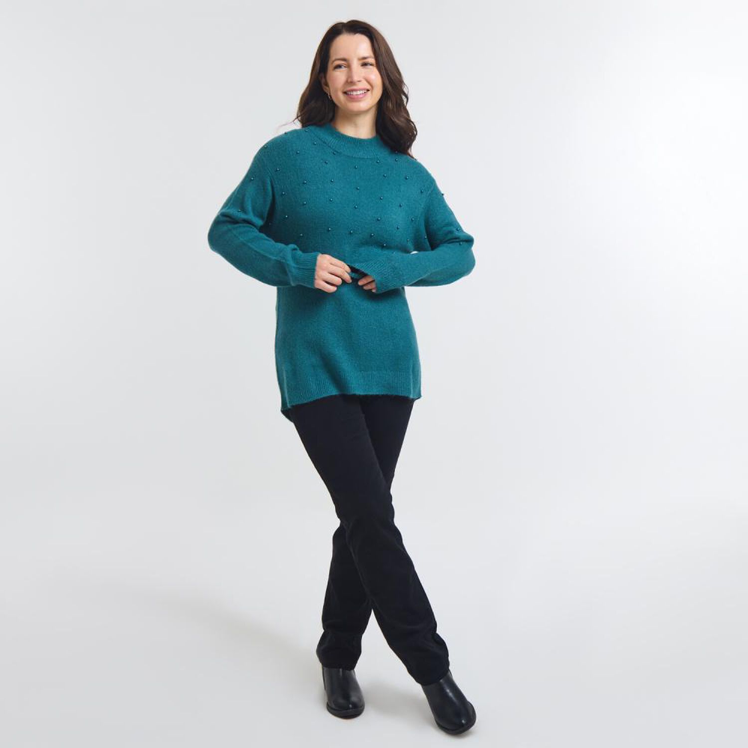 Sweater Liso Aplicaci&oacute;n Perlas Cuello Redondo Mujer Geeps image number 1.0