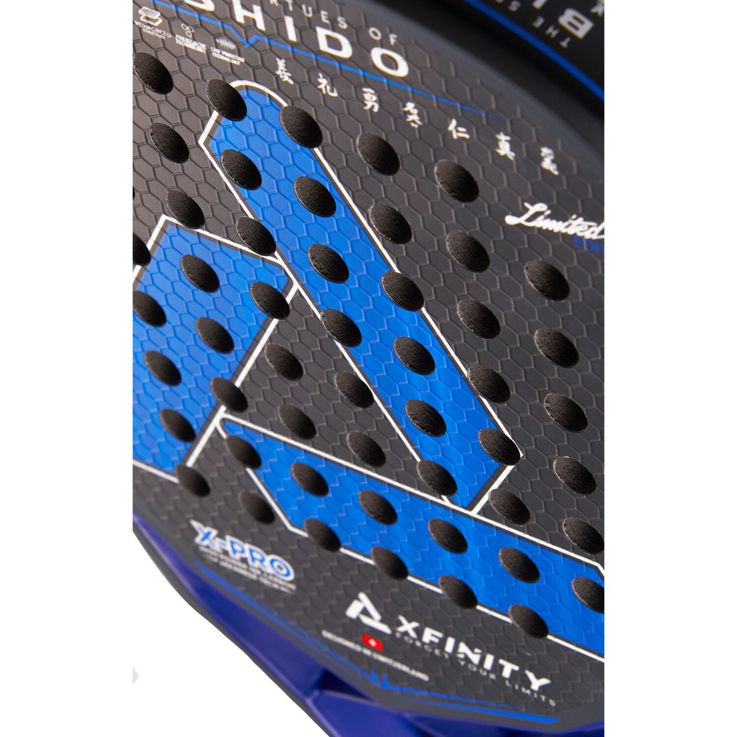 Pala Padel Xfinity Bushido 18k Incluye Estuche image number 4.0